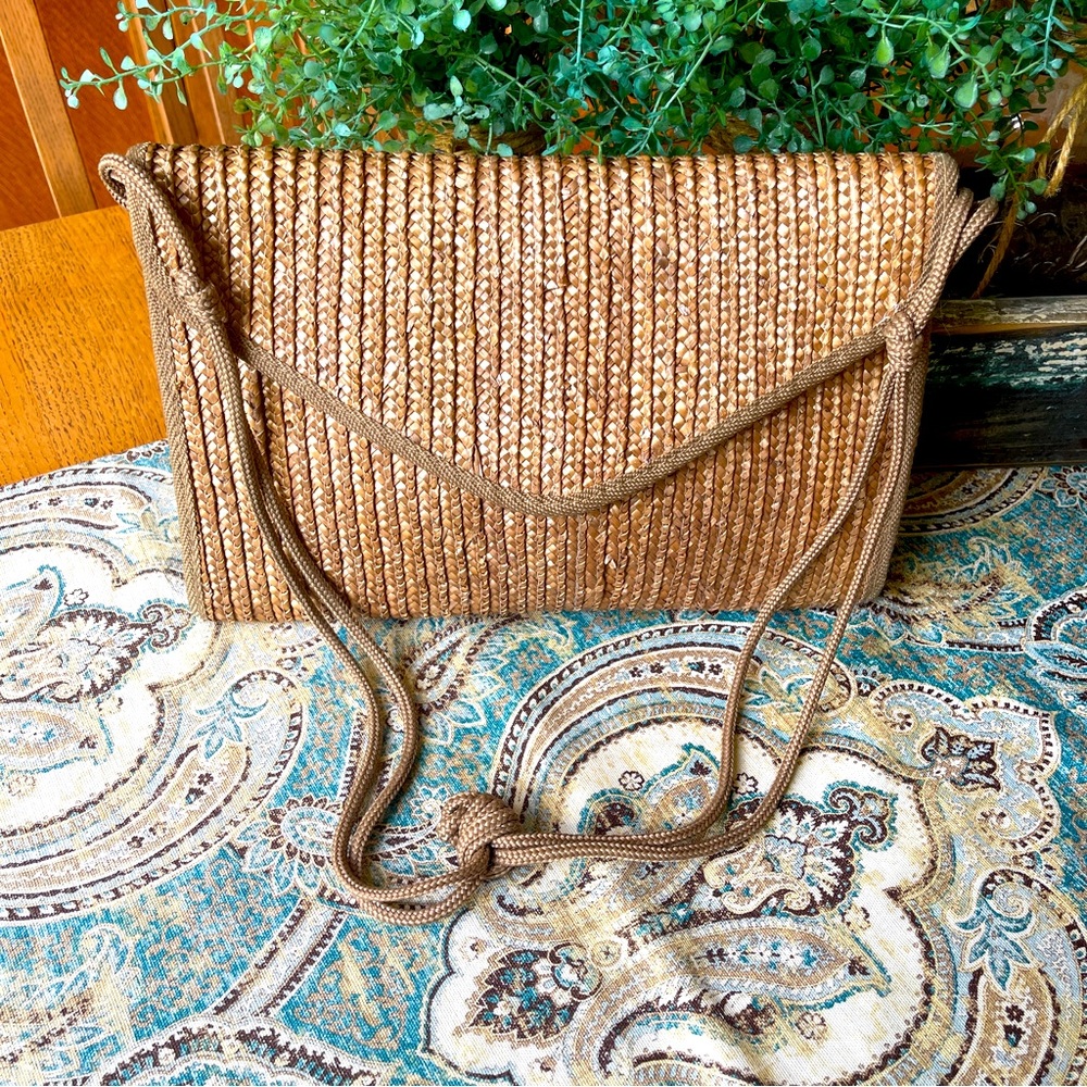 Waves woven rafia straw large envelope shoulder bag or clutch